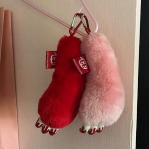 Cute bear claw keychain pink and red